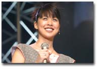 菊池由美さん